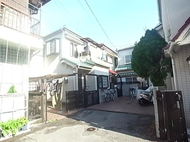 Local photos, including front road