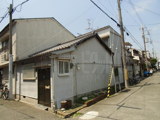 Local appearance photo. Local status quo Photo 1: quality goods Yes