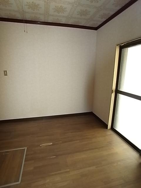 Non-living room