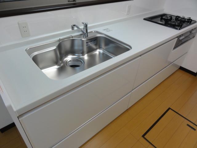 Kitchen. System kitchen had made