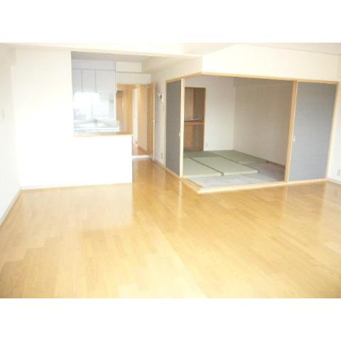 Living and room