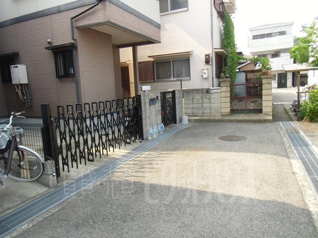 Local photos, including front road