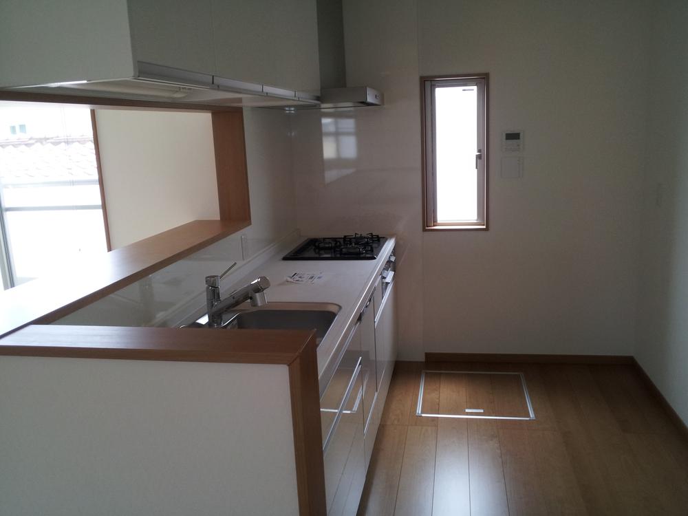 Kitchen. Indoor (July 2013) Shooting