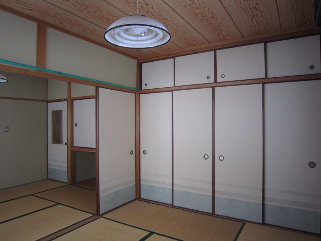 Non-living room. The third floor east side Japanese-style room