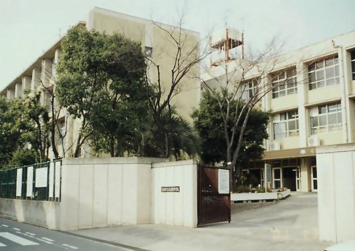 kindergarten ・ Nursery. 644m to Muko Zhuang nursery