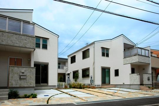 Building plan example (exterior photos). Exterior plan of integrated design