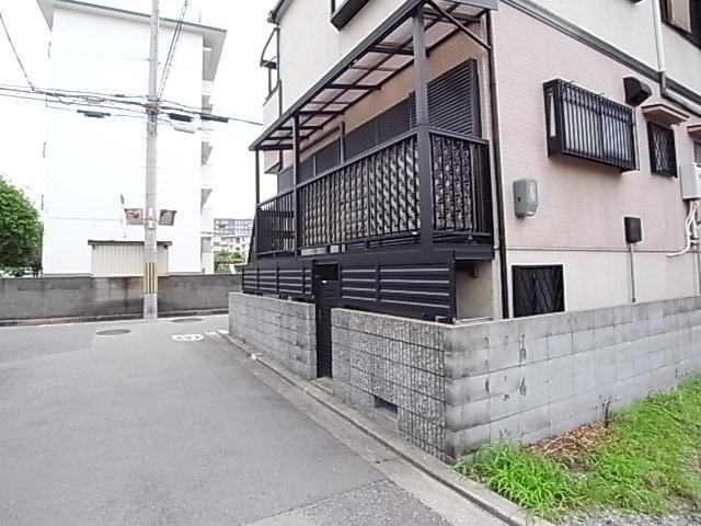 Local appearance photo