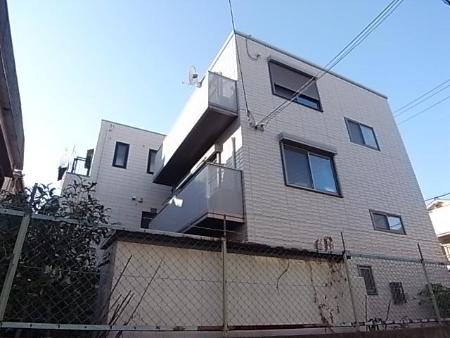 Local appearance photo