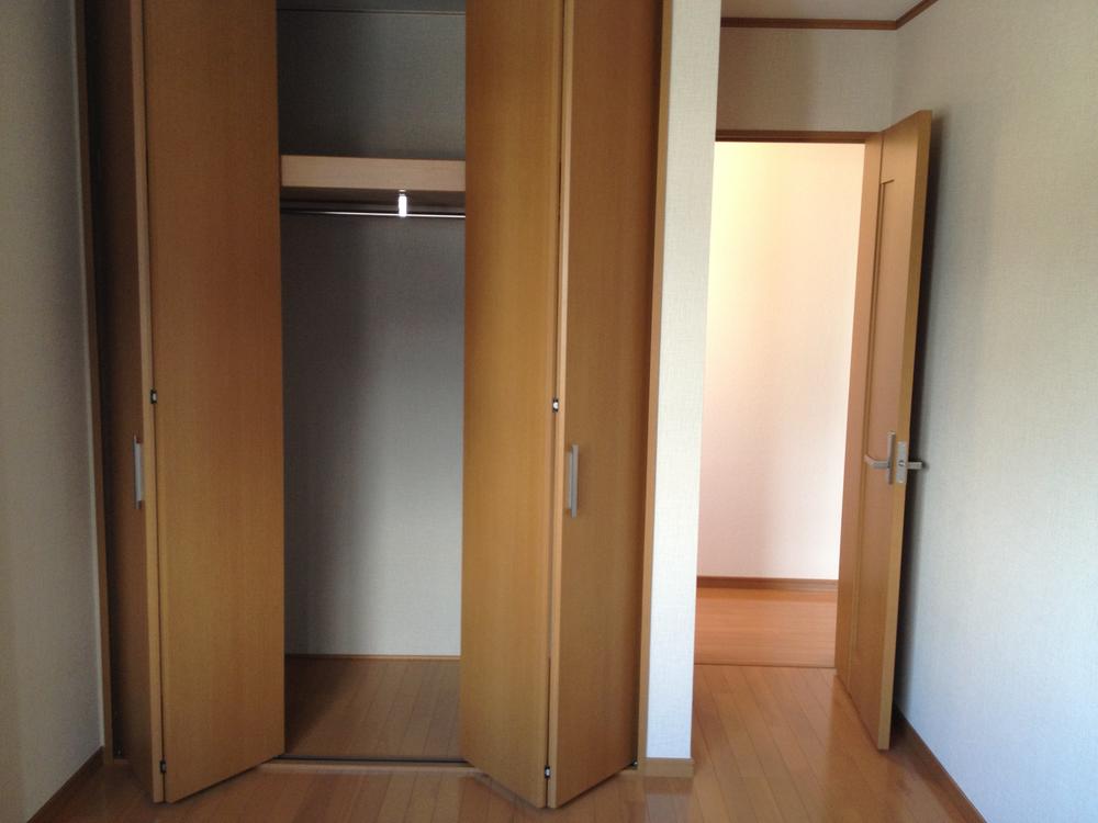 Receipt. Local (11 May 2013) Shooting