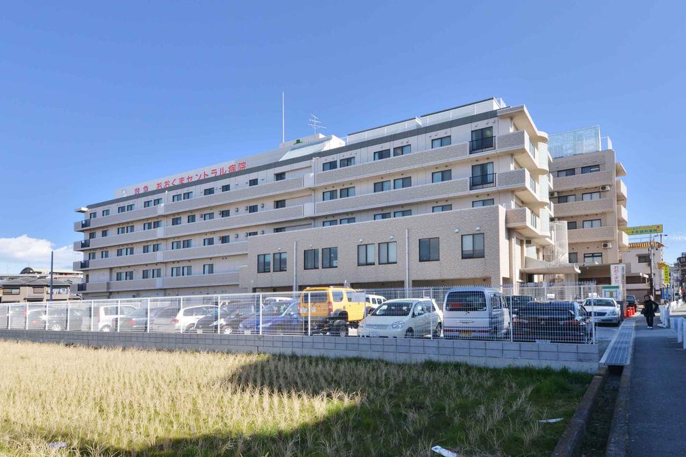 Other. 2 minute walk to Okuma central hospital of emergency also General Hospital. I am happy to strongly sense of security.