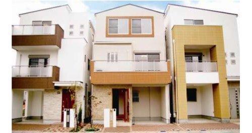 Local appearance photo. New model house of No. 8 areas of the center of IKEA coordination. To be a reference for when the building conditional residential build a house, All mansion. It has been built in different exterior color and design.