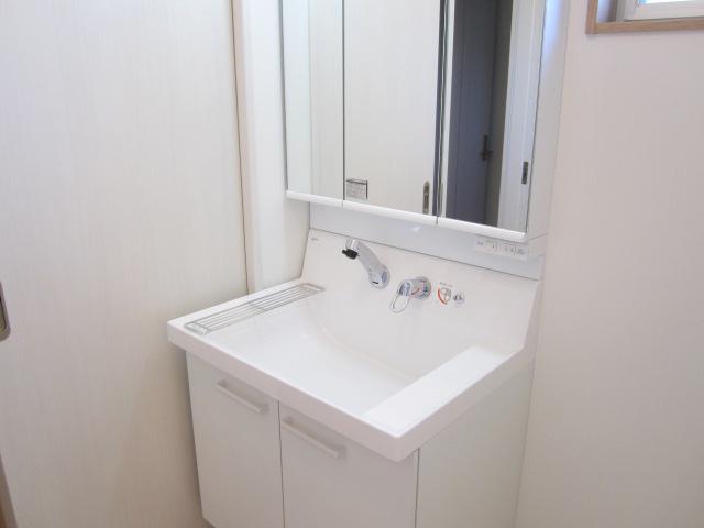 Same specifications photos (Other introspection). bathroom