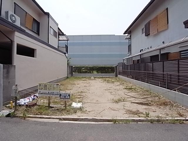 Local photos, including front road