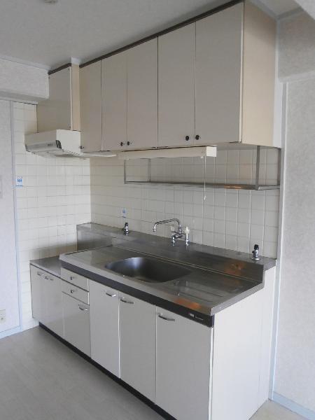 Kitchen. Kitchen
