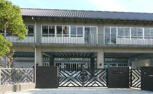 Junior high school. Daisho 1102m until junior high school