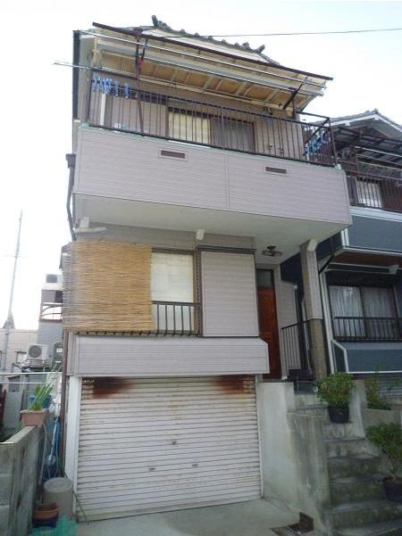 Local appearance photo