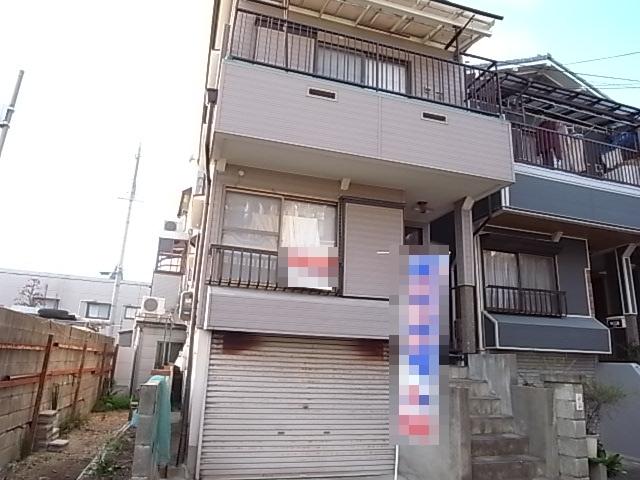 Local appearance photo