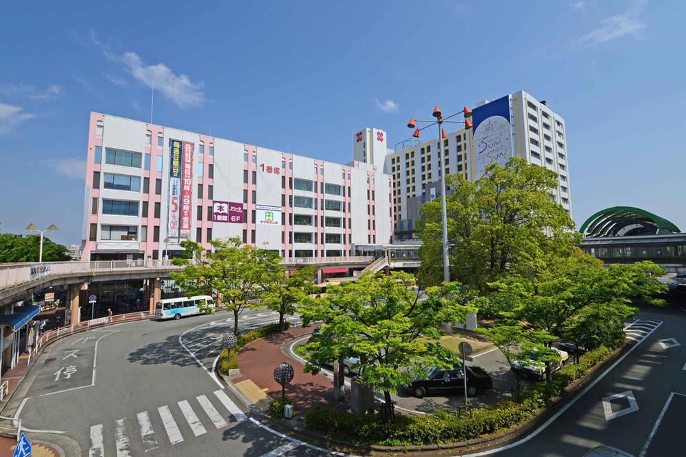 Other. Tsukaguchi san's Town from the day-to-day shopping, High-end fashion, To cover up to interior shopping and cultural facilities and leisure facilities such as, You can taste enough.