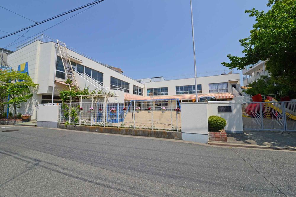 kindergarten ・ Nursery. Meiwa until kindergarten 520m Meiwa 520m to kindergarten. That's bike can go in three minutes.