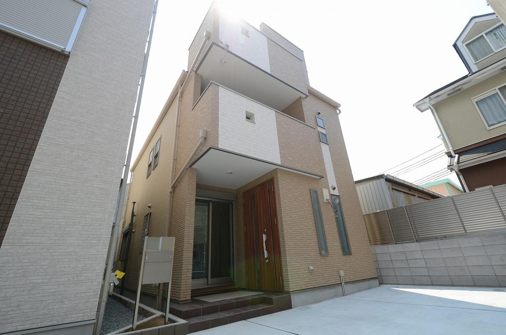 Local appearance photo. Local (August 2013) Shooting