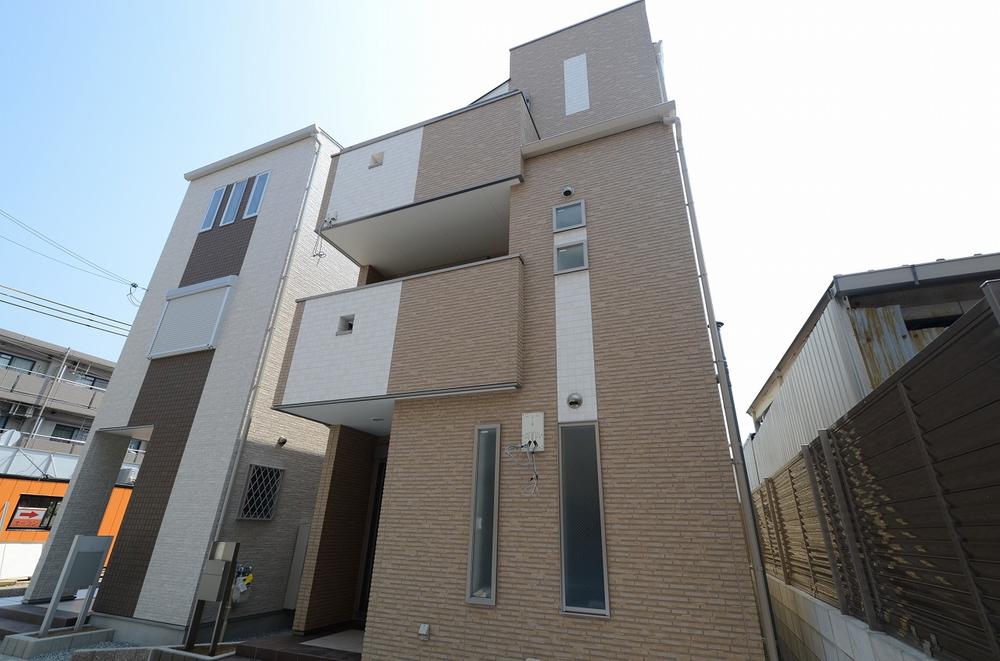 Local appearance photo. Local (August 2013) Shooting