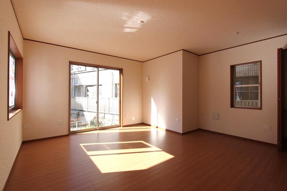 Same specifications photos (living).  ◆ Living same specifications