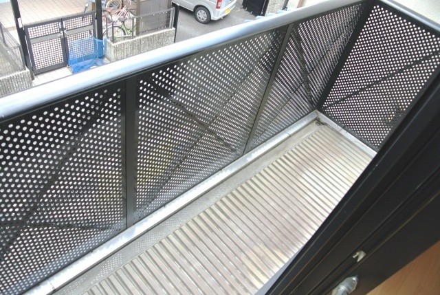 Balcony. Day on the south-facing, Ventilation good
