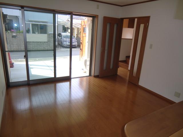 Living. Local photos (living) Unnecessary and easy care wax!