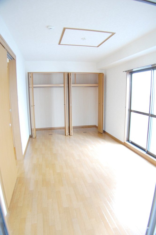 Living and room. A feeling of opening Western-style.