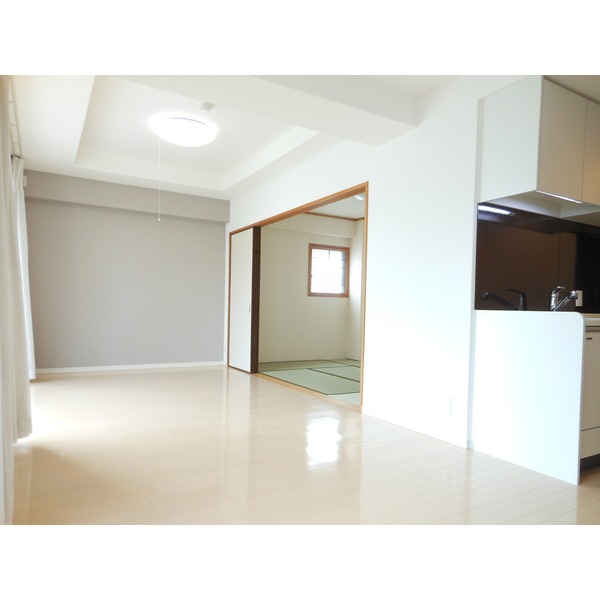 Living and room
