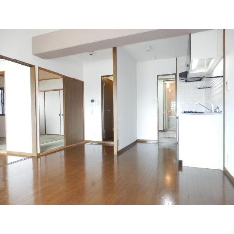 Living and room