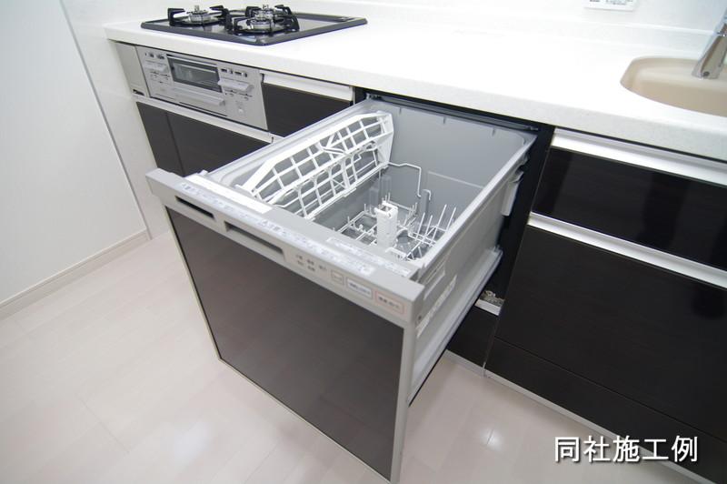 Same specifications photo (kitchen). Support a wife with a dishwasher! 