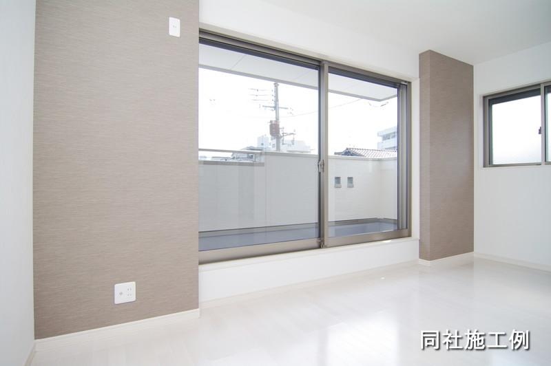 Same specifications photos (Other introspection)