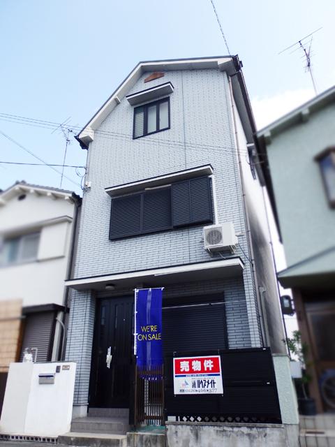 Local appearance photo. It is the appearance that I saw from the west front.