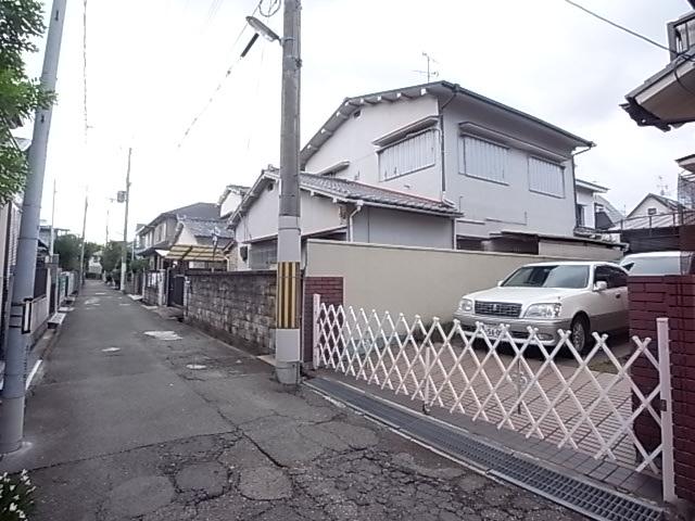 Local appearance photo