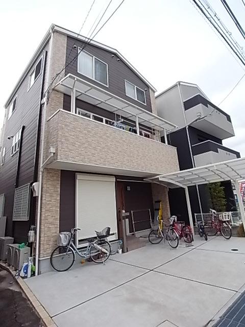 Local appearance photo