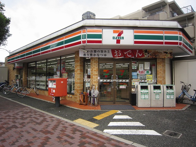 Convenience store. Seven-Eleven Amagasaki Shido 1-chome to (convenience store) 697m