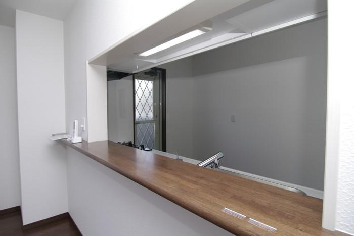 Kitchen. Counter type of kitchen