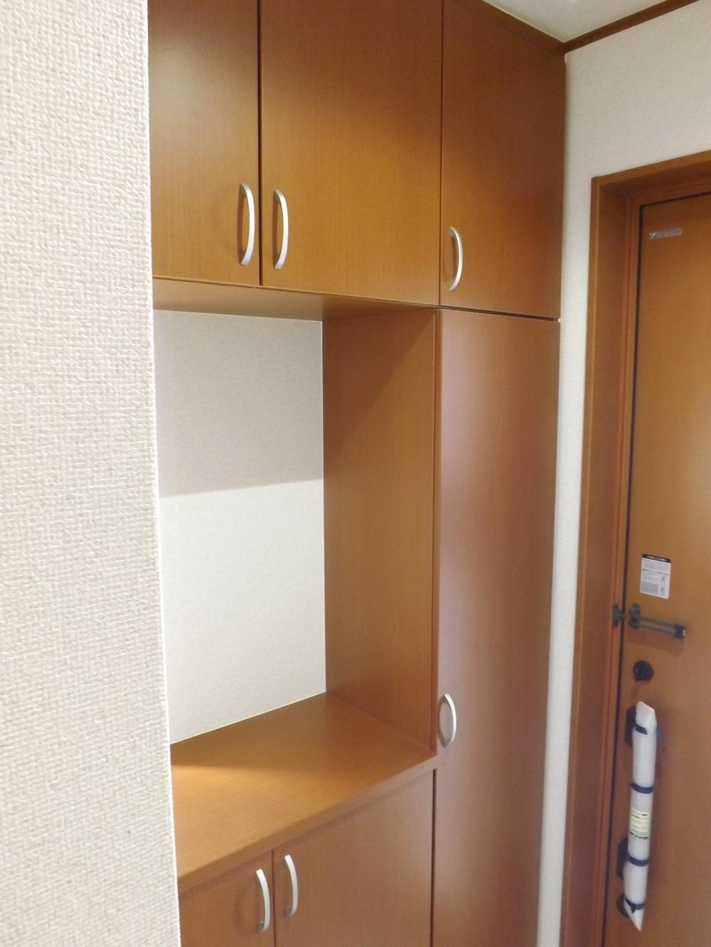 Same specifications photos (Other introspection). Same specifications photos (entrance)