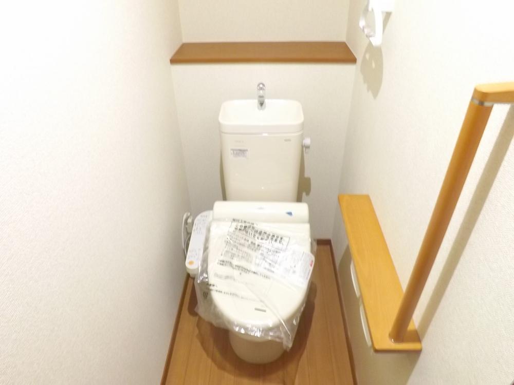 Other Equipment. Same specifications photos (toilet)