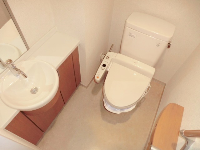 Toilet