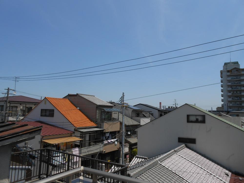 View photos from the dwelling unit. View from local (May 2013) Shooting