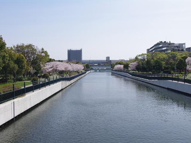 station. 30m to Yomogawa