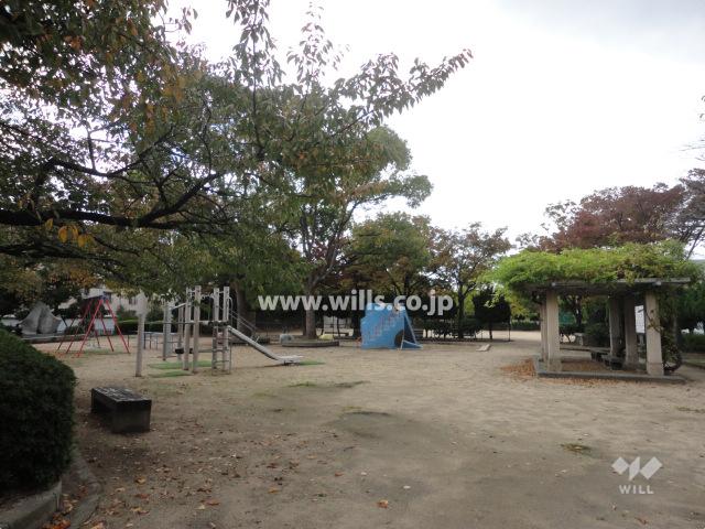 Other. Shimozawa park, located just across from the property