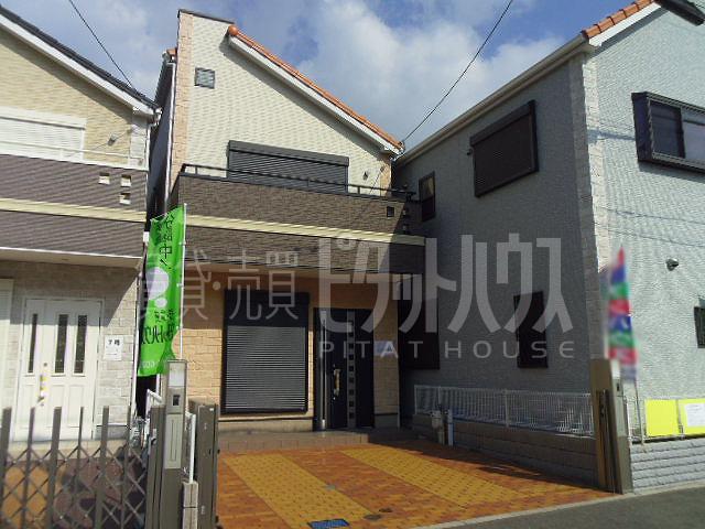 Local appearance photo. No. 8 locations Exterior Photos