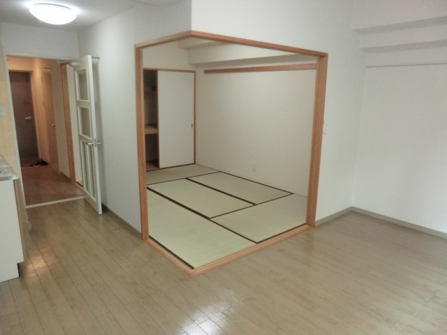 Living and room