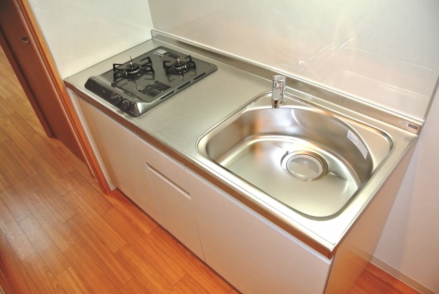Kitchen. Easy-to-use system Kitchen