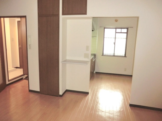 Living and room