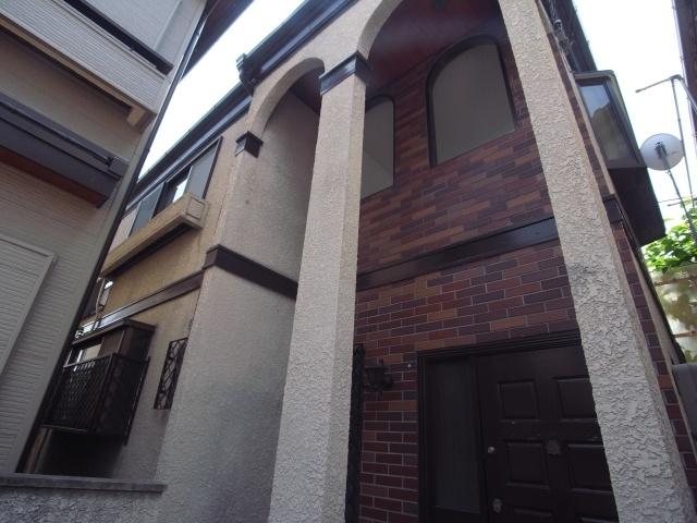 Local appearance photo