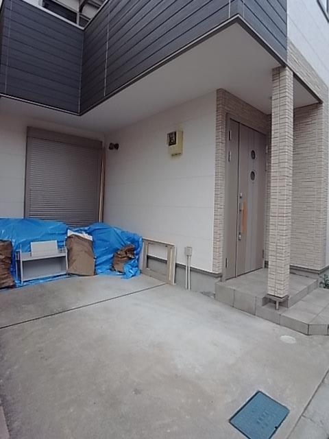 Local appearance photo